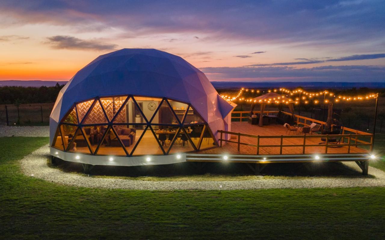 The Dome Breaza Villa Eksteriør bilde